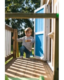 Caseta infantil de fusta per panells Masgames VISBY elevada 90 cm
