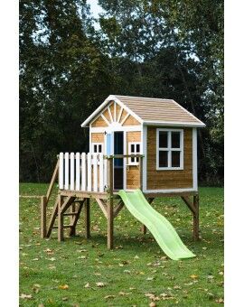 Caseta infantil de fusta per panells Masgames VISBY elevada 90 cm