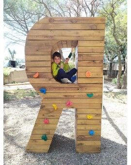 Lletres Gegants Masgames ALPHAPLAY amb pedres d'escalada pintades