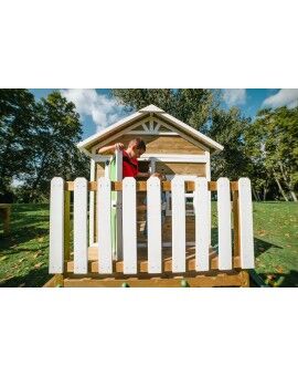Caseta infantil de fusta per panells Masgames FLAM elevada 90 cm